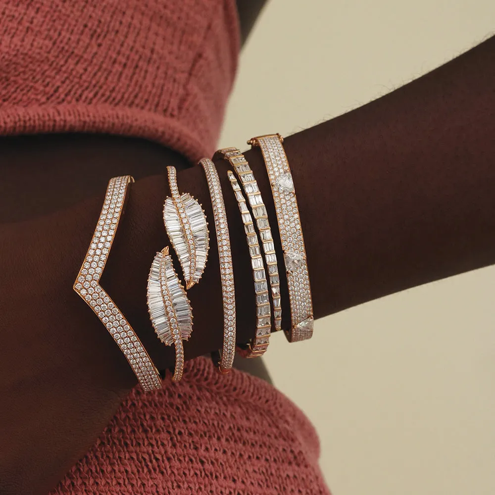 BAGUETTE DIAMOND COIL BRACELET