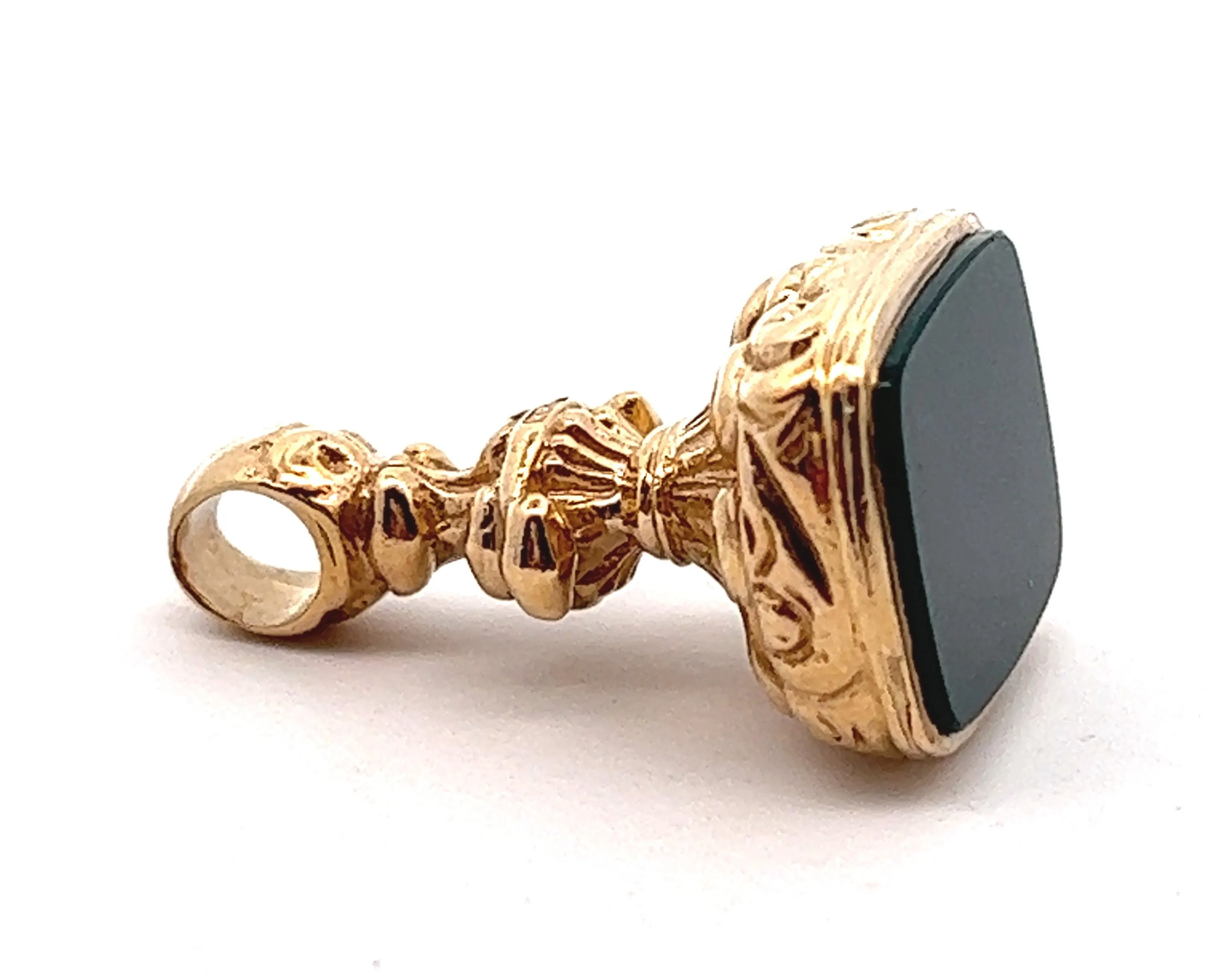 Bloodstone 9ct Yellow Gold Seal Pendant London c1977