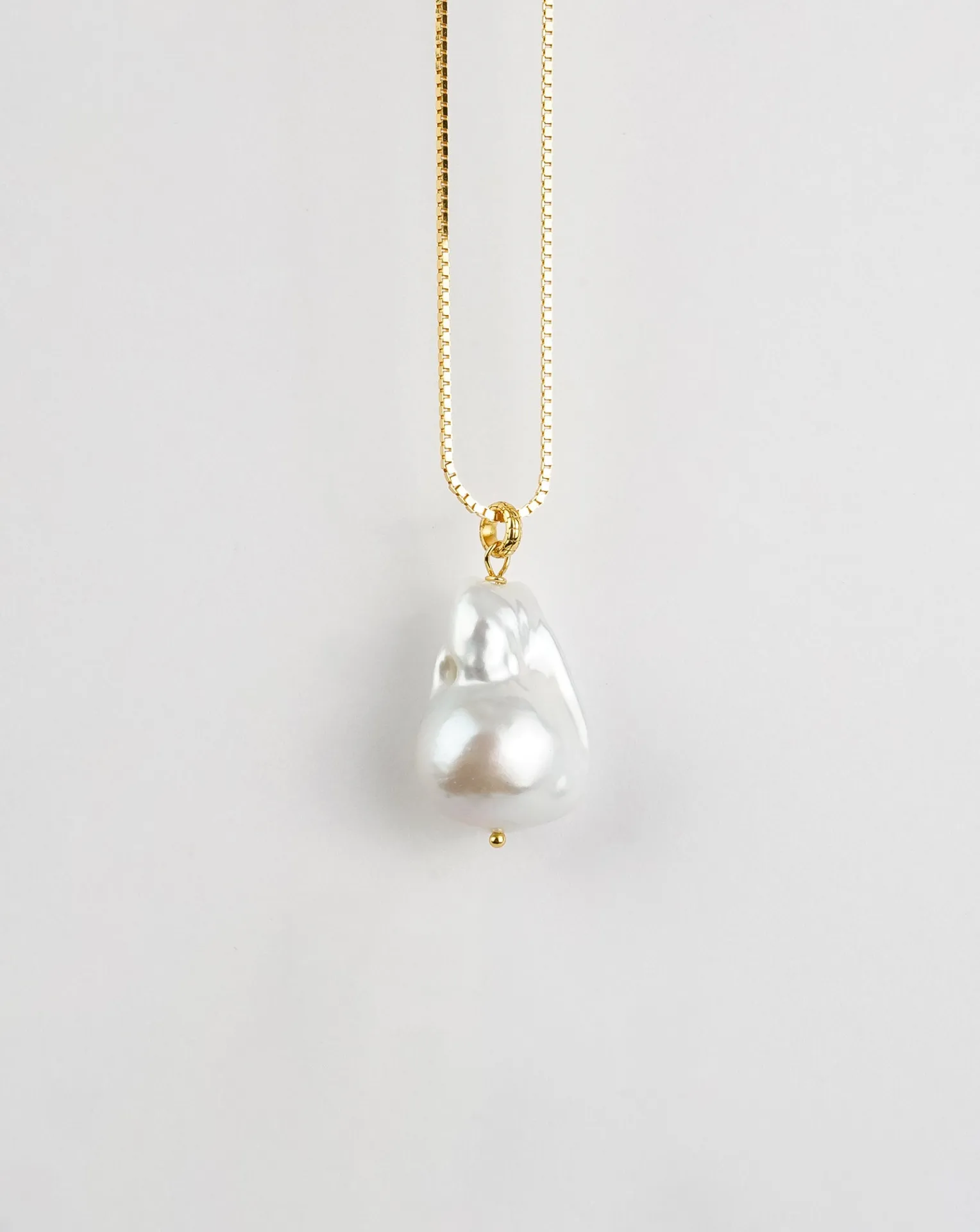 Luxurious Freshwater Baroque Pearl Necklace | Statement Piece