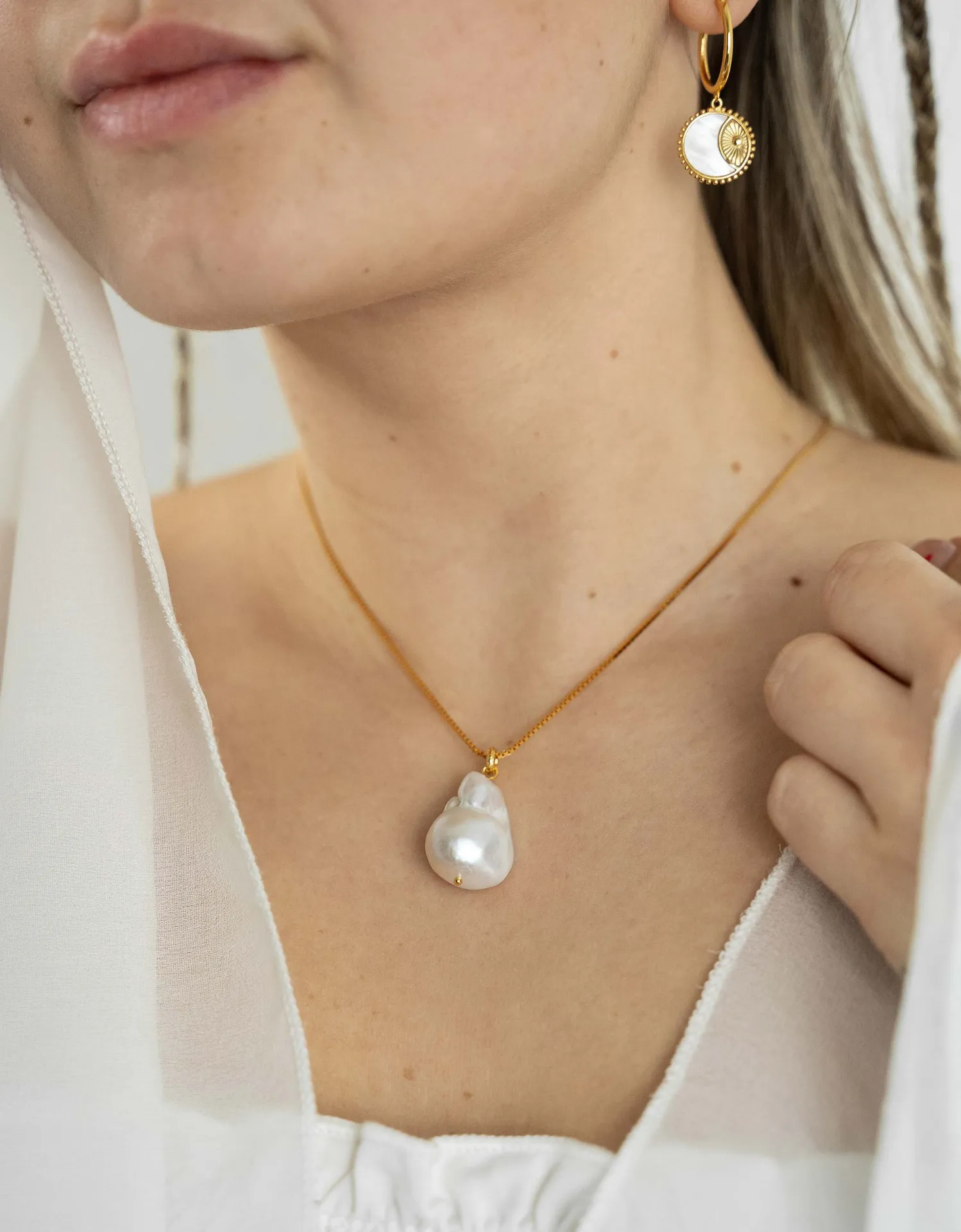 Luxurious Freshwater Baroque Pearl Necklace | Statement Piece