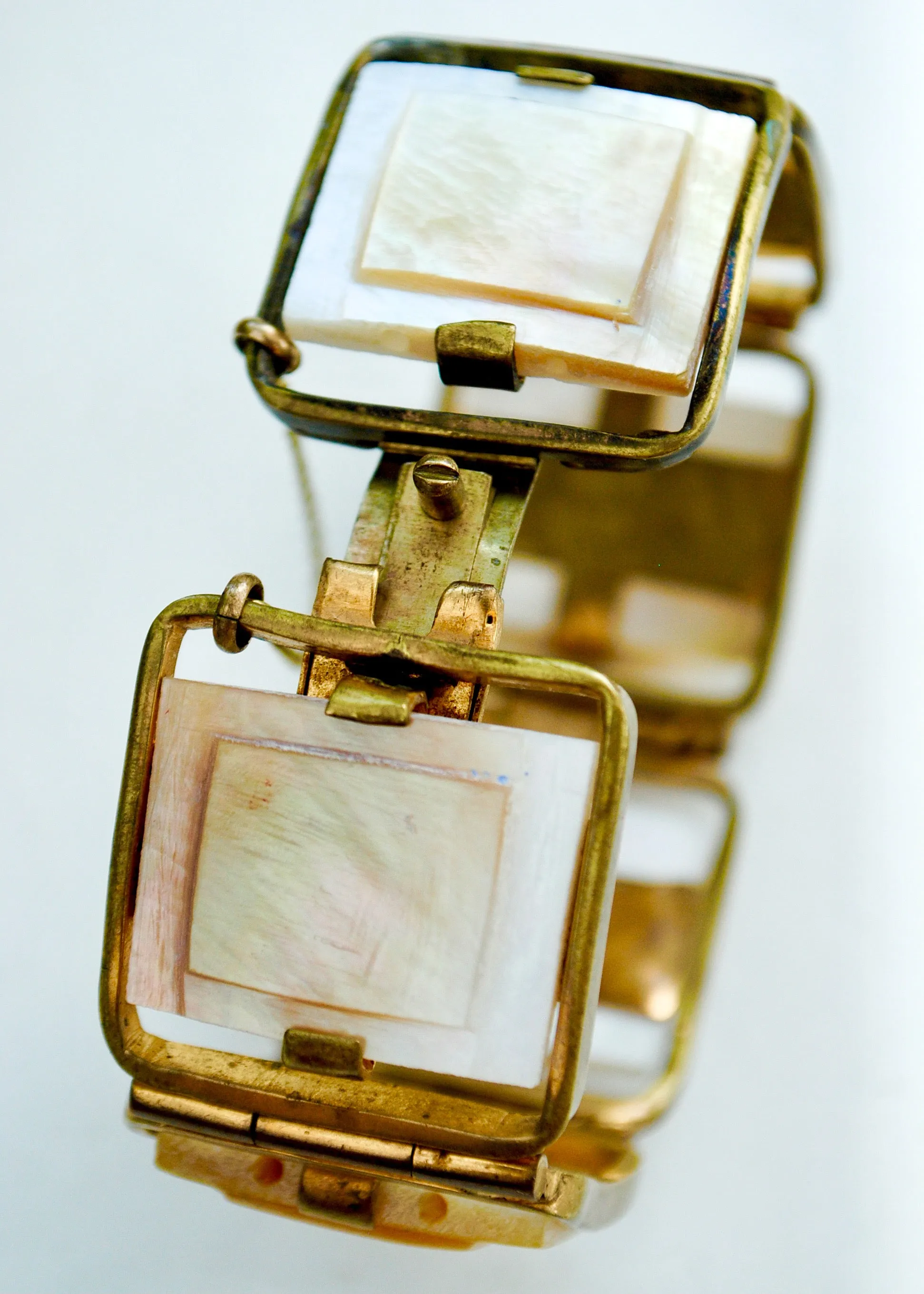 Vintage 1930s Deco Brass Link Bracelet with Mother of Pearl