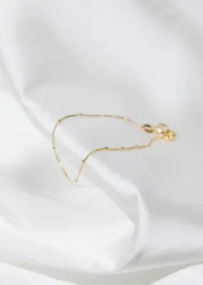 Waterproof Modern Dotted Bracelet In Gold